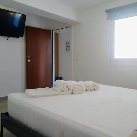 Estella Aparthotel Elafonissos